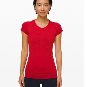 Lululemon red swiftly tech shirt size 6